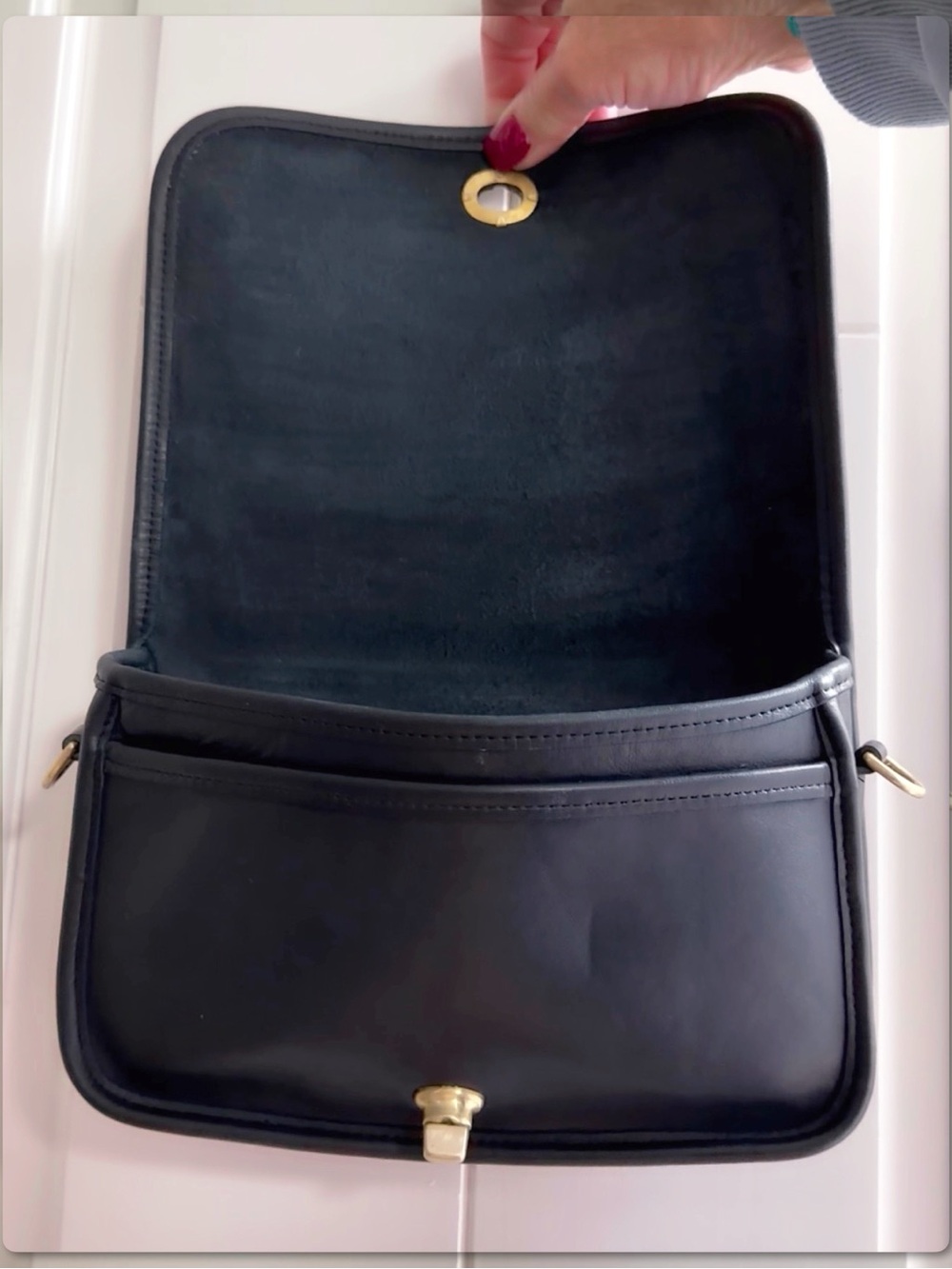 VINTAGE COACH BLACK PENNY CROSSBODY BAG 9755 - Picture 10 of 17